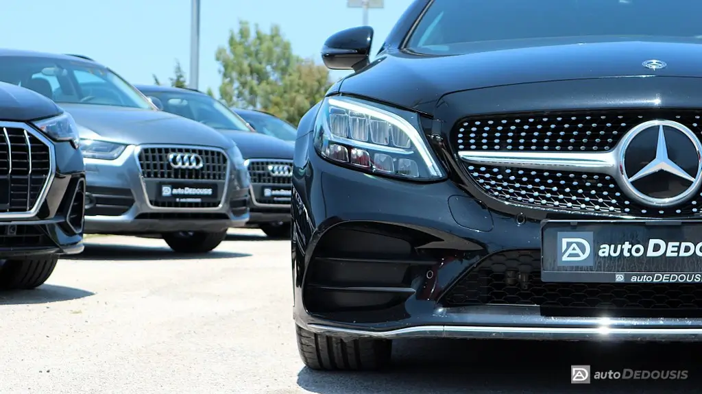 Mercedes C200 COUPE HYBRID AMG LINE