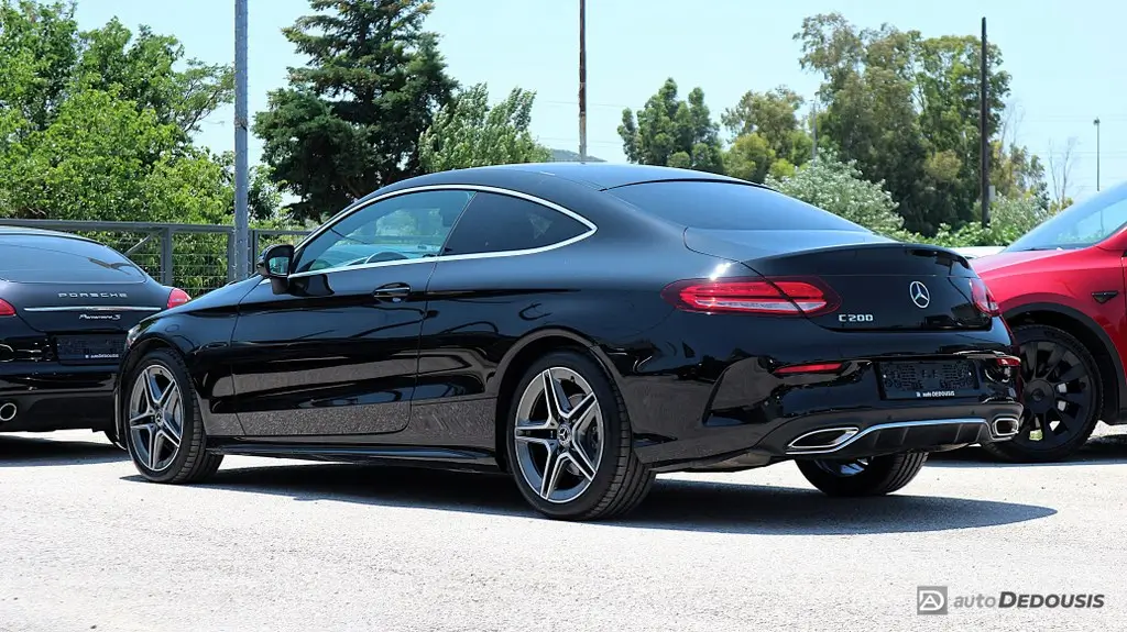 Mercedes C200 COUPE HYBRID AMG LINE