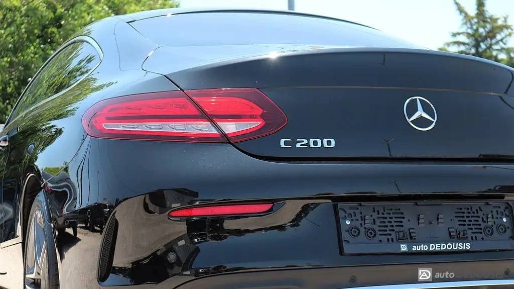 Mercedes C200 COUPE HYBRID AMG LINE