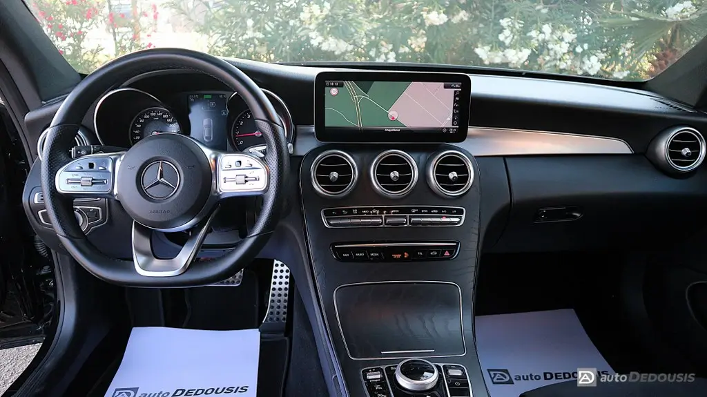 Mercedes C200 COUPE HYBRID AMG LINE