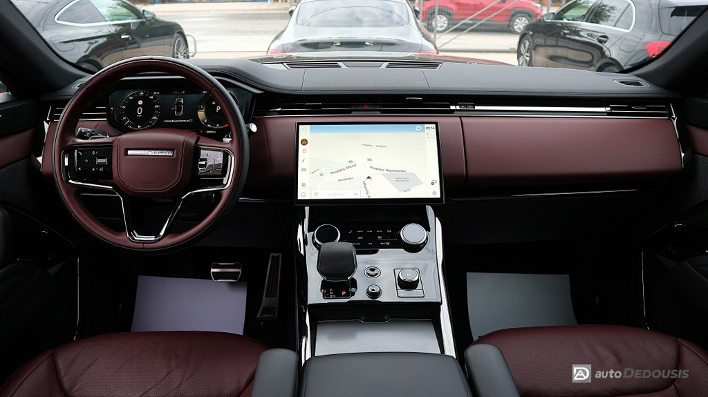 Land Rover Range Rover Sport D250 | Dynamic SE | Panorama | R22”