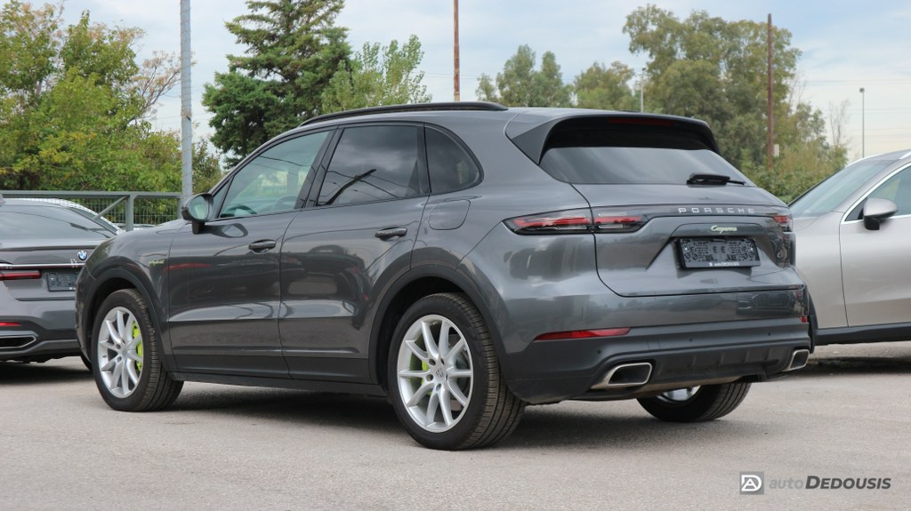 Porsche Cayenne 2020 S E-Hybrid | Panorama | Bose | Chrono Packet