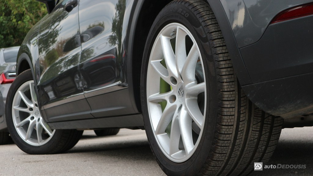 Porsche Cayenne 2020 S E-Hybrid | Panorama | Bose | Chrono Packet