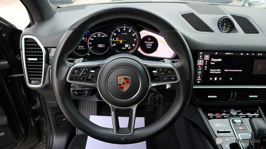 Porsche Cayenne 2020 S E-Hybrid | Panorama | Bose | Chrono Packet