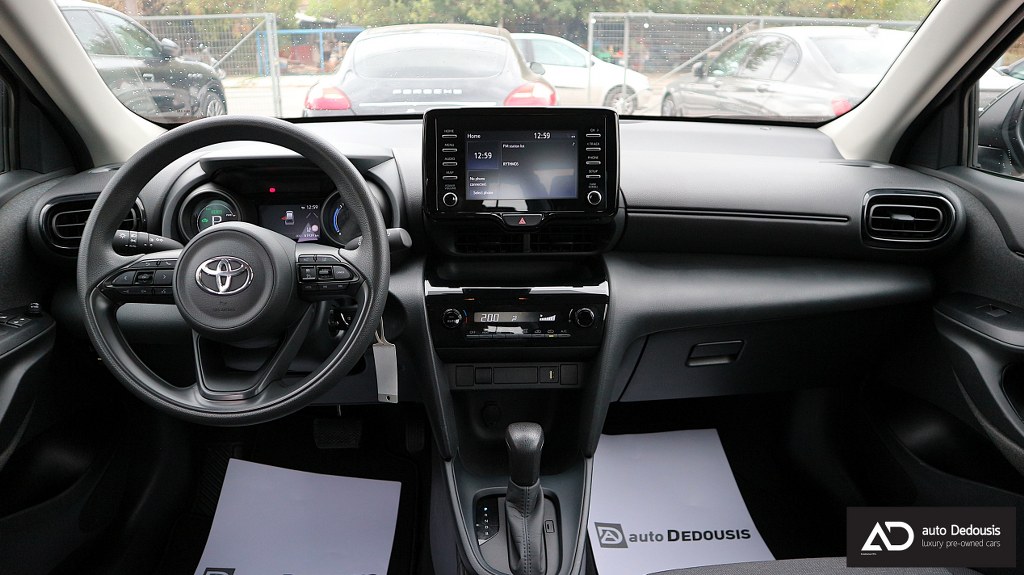 Toyota Yaris Cross Hybrid | Active Steel