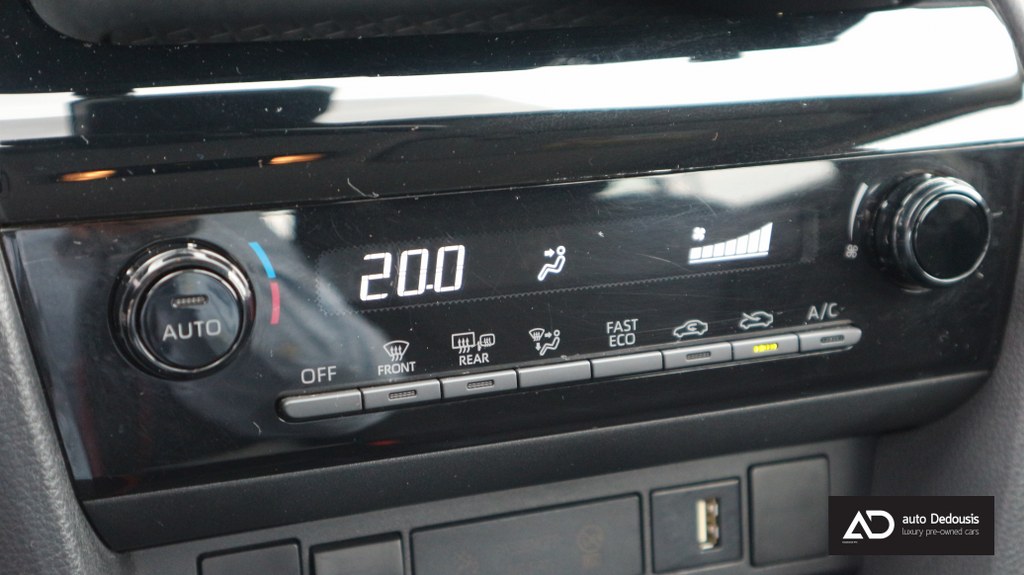 Toyota Yaris Cross Hybrid | Active Steel