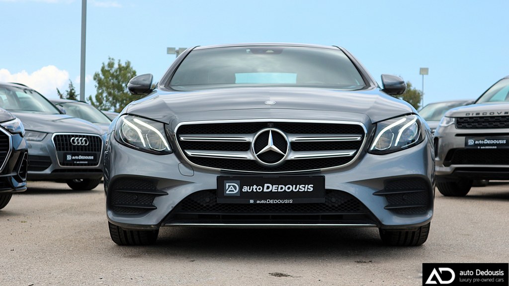 Mercedes E220d AMG Packet | Panorama | Navigation | Led