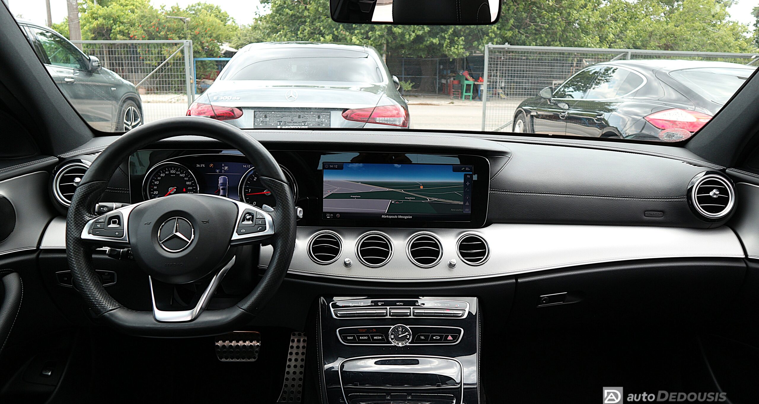 Mercedes E220d AMG Packet | Panorama | Navigation | Led