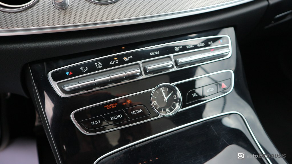 Mercedes Ε220d AMG Packet | Panorama | Led