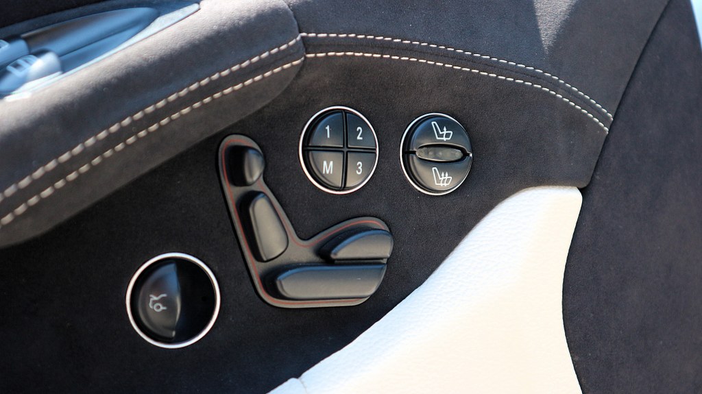 Mercedes SL55 AMG V8