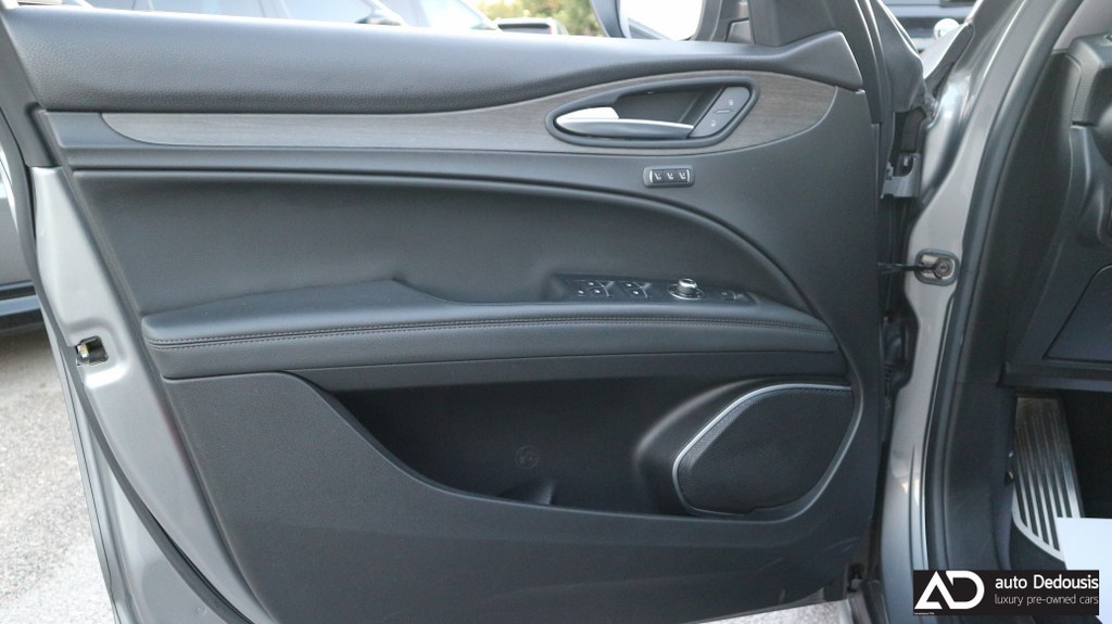 Alfa Romeo Stelvio Q4