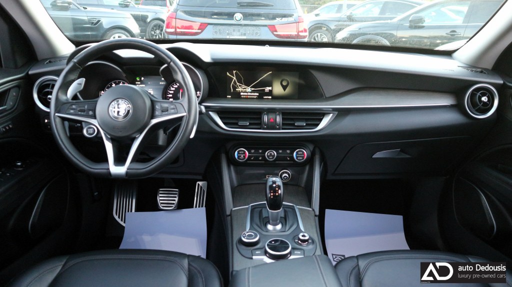 Alfa Romeo Stelvio Q4