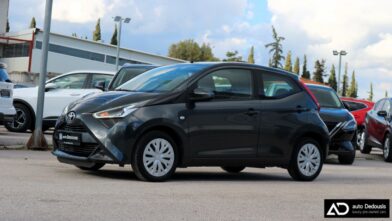 Toyota Aygo X-Play | Camera | Led