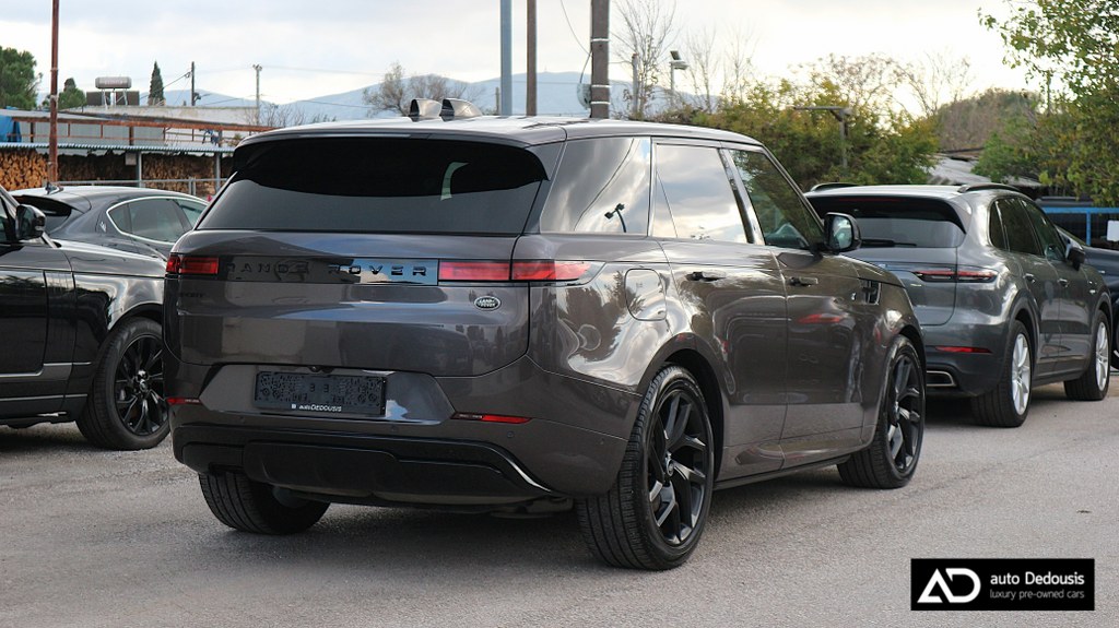 Land Rover Range Rover Sport D250 | Dynamic SE | Panorama | R22”