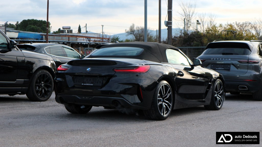Bmw Z4 M-Pack | Navigation | Led | R19”