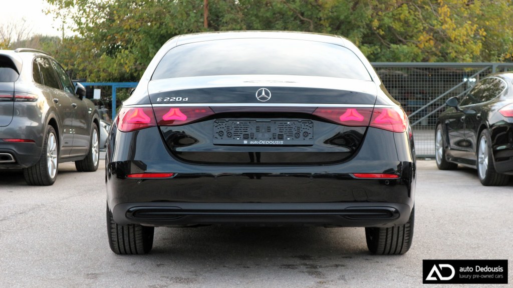 Mercedes E220d Avantgarde | Panorama | Night Package