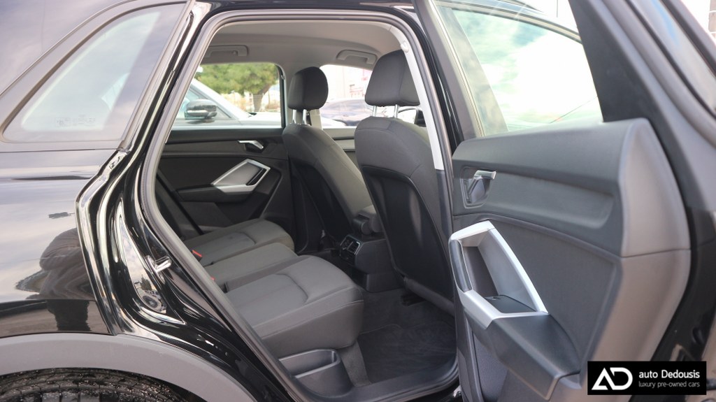 Audi Q3 35Tdi | Business | S-Tronic