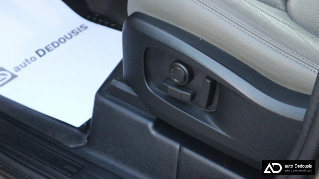 Land Rover Defender P400e | Panorama | SE Edition