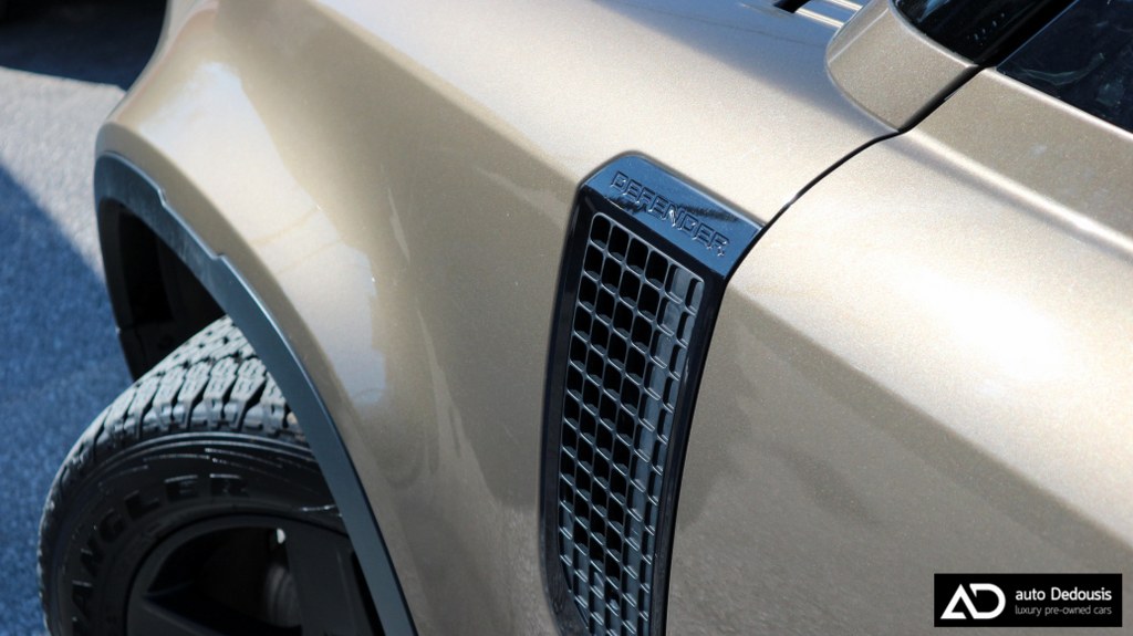 Land Rover Defender P400e | Panorama | SE Edition