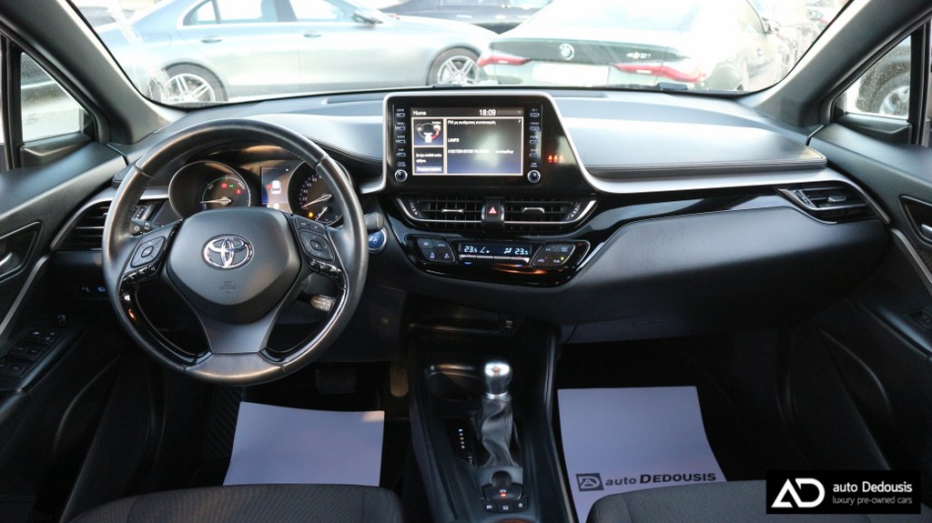 Toyota C-HR Business | Hybrid