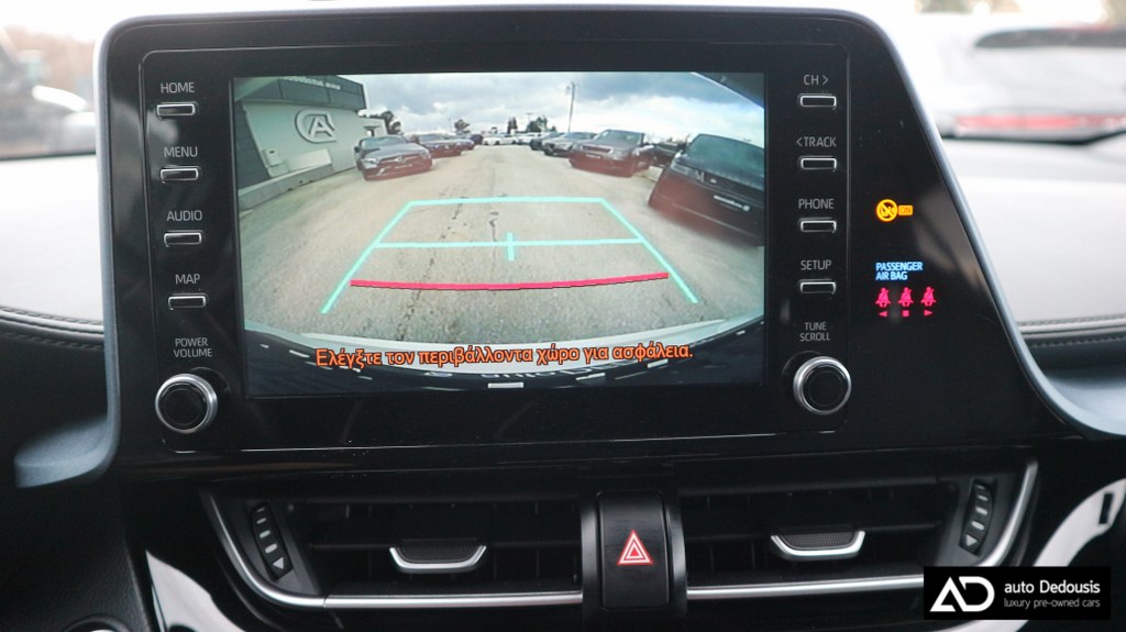 Toyota C-HR Hybrid | C-Lub | Bi-Tone