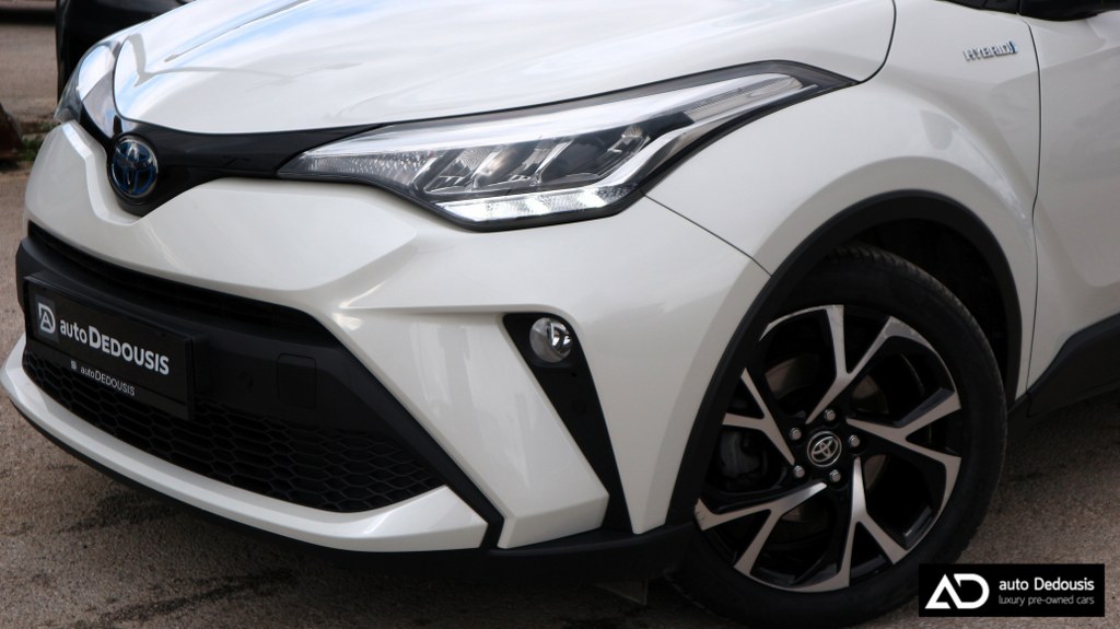 Toyota C-HR Hybrid | C-Lub | Bi-Tone