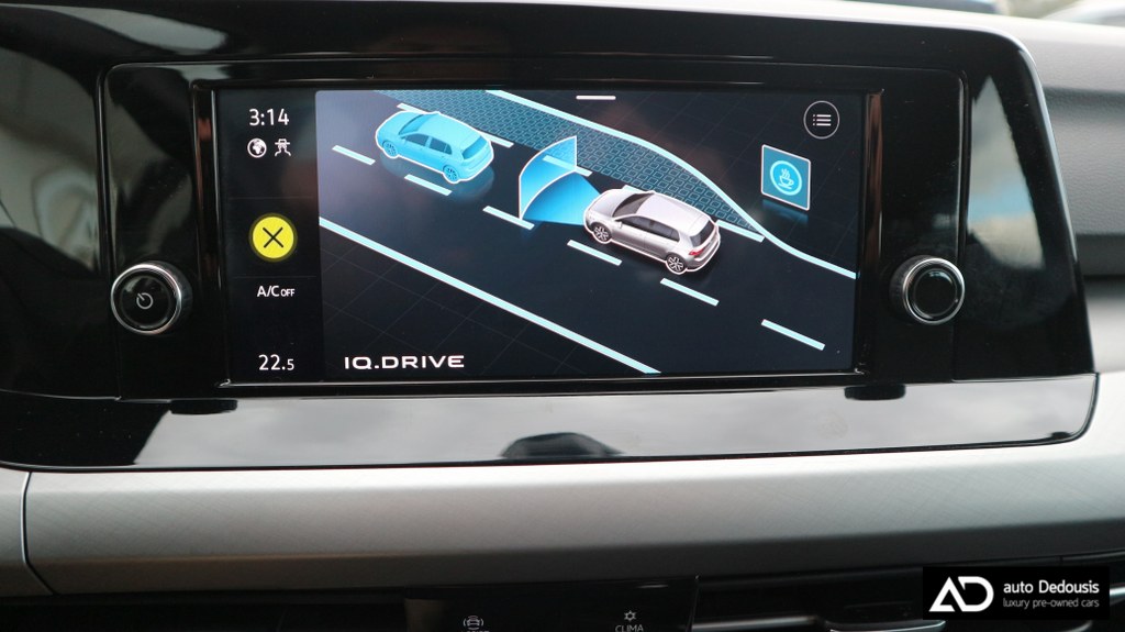 Volkswagen Golf 2021 e-TSI | Life Edition