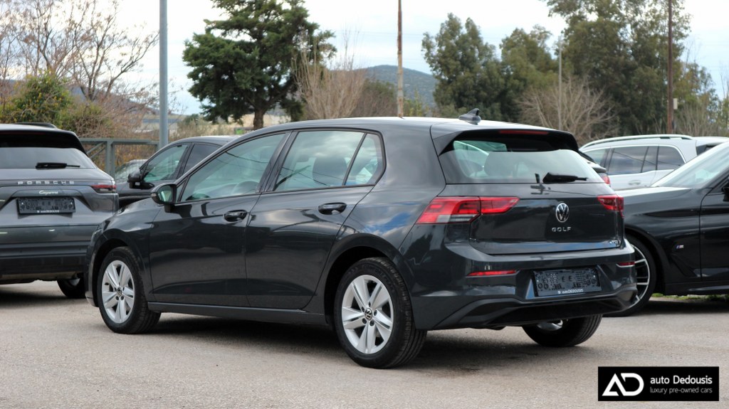 Volkswagen Golf 2021 e-TSI | Life Edition