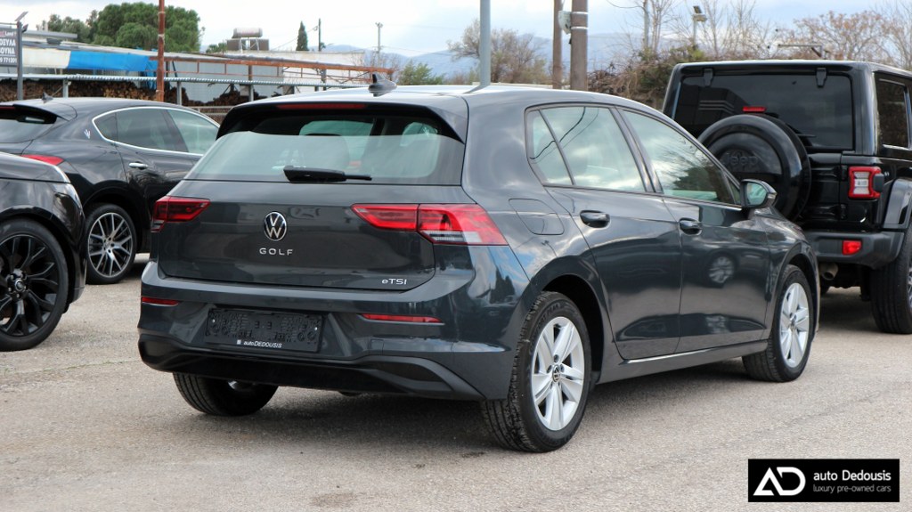 Volkswagen Golf 2021 e-TSI | Life Edition