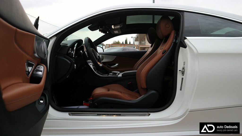 Mercedes C200 Amg Packet | Panorama | Eq Boost