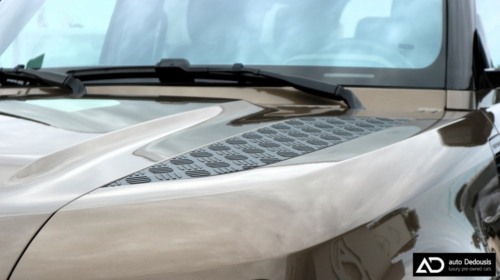 Land Rover Defender P400e | Panorama | SE Edition