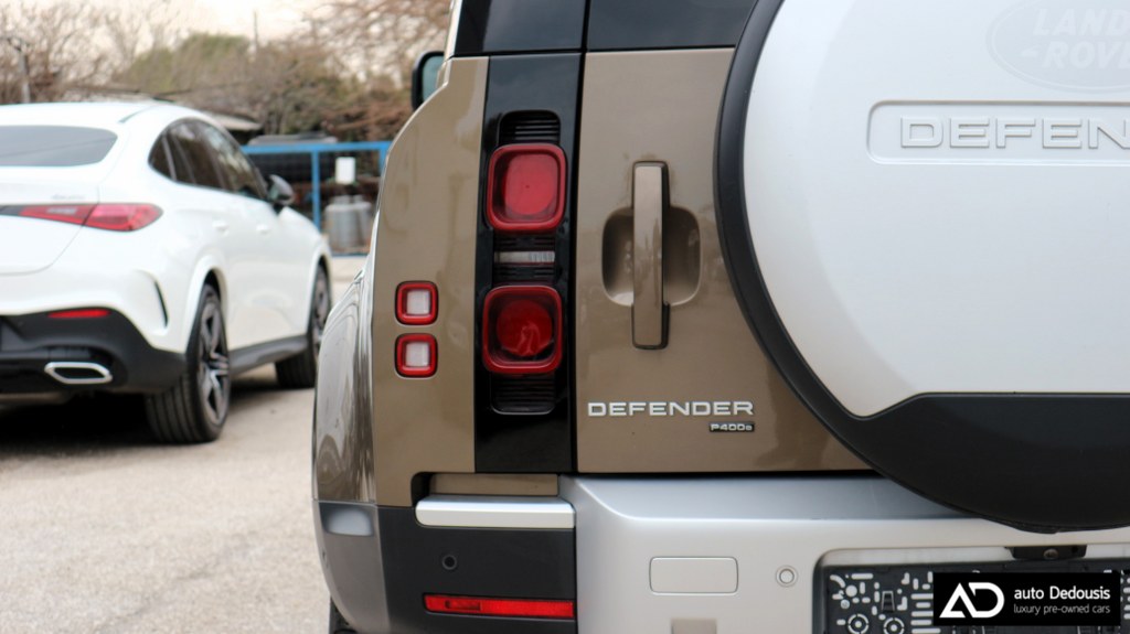 Land Rover Defender P400e | Panorama | SE Edition