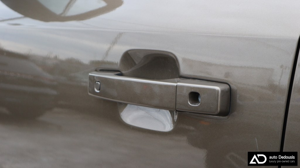 Land Rover Defender P400e | Panorama | SE Edition