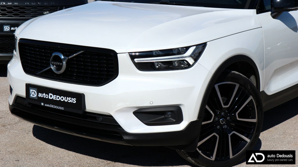 Volvo XC40 AWD | R-Design | Panorama | Harman Kardon