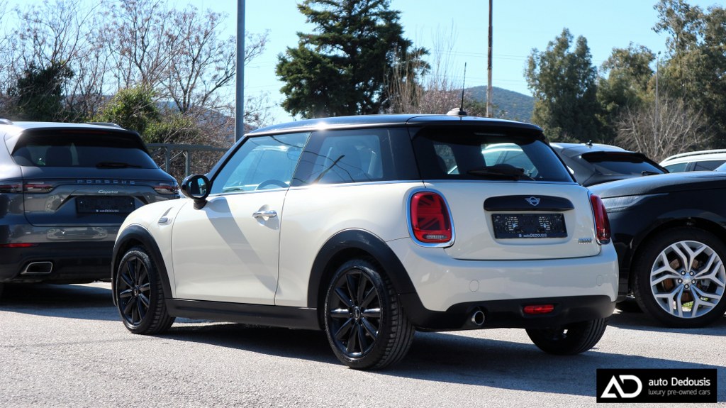 Mini Cooper 2019 Pepper White | Steptronic