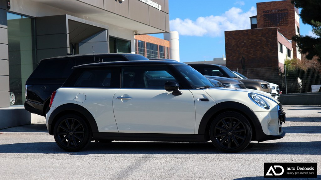 Mini Cooper 2019 Pepper White | Steptronic