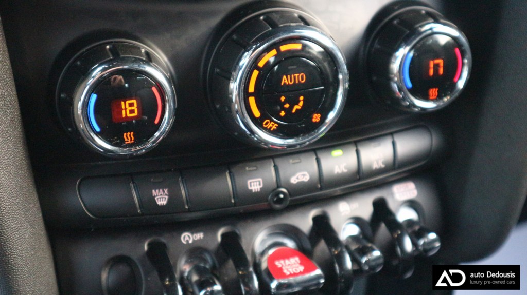 Mini Cooper 2019 Pepper White | Steptronic