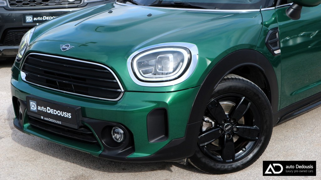 Mini Countryman British Green | Steptronic | Digital Display