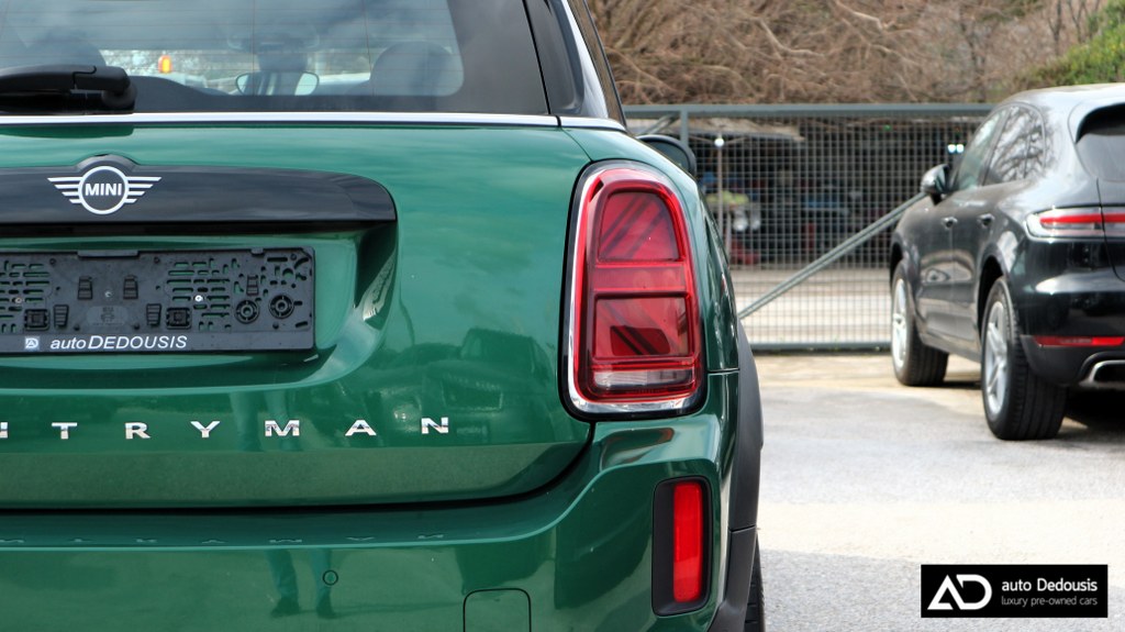 Mini Countryman British Green | Steptronic | Digital Display