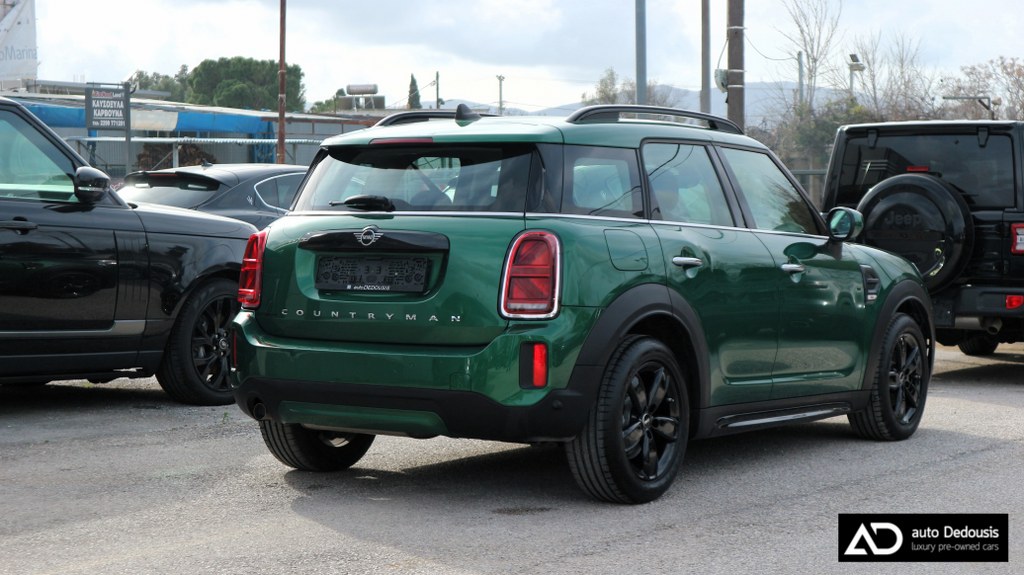 Mini Countryman British Green | Steptronic | Digital Display