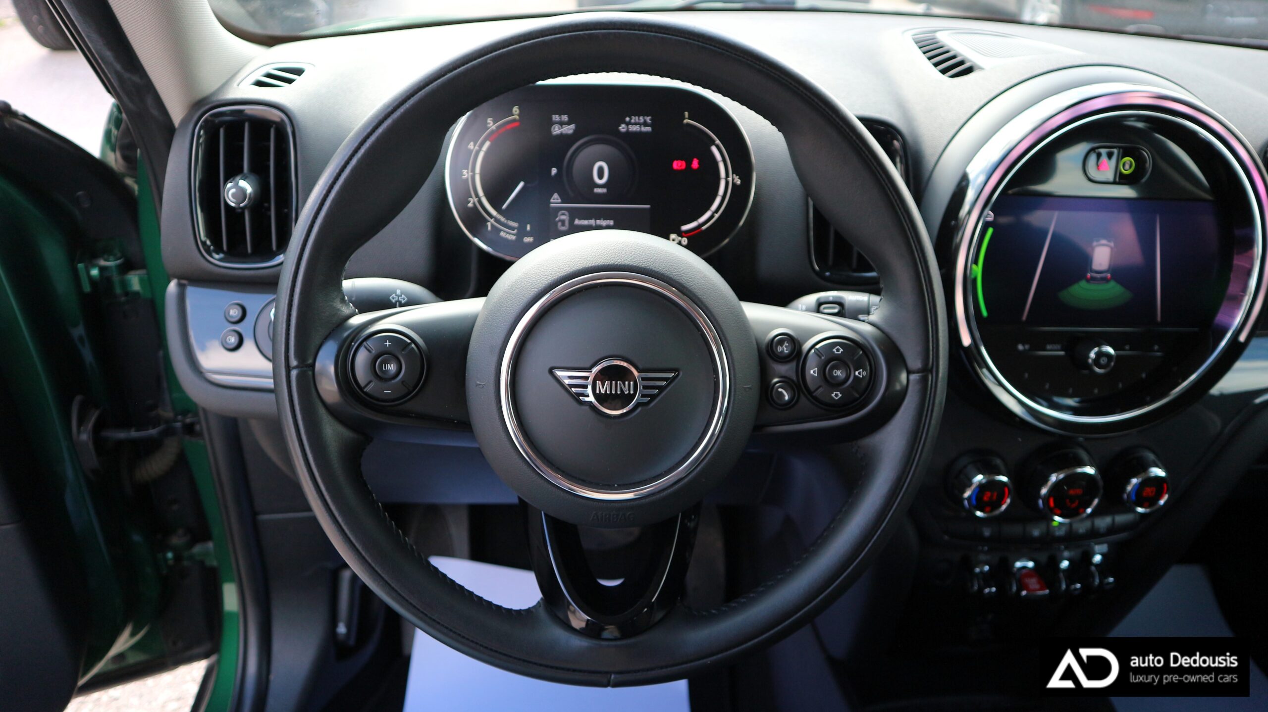 Mini Countryman British Green | Steptronic | Digital Display