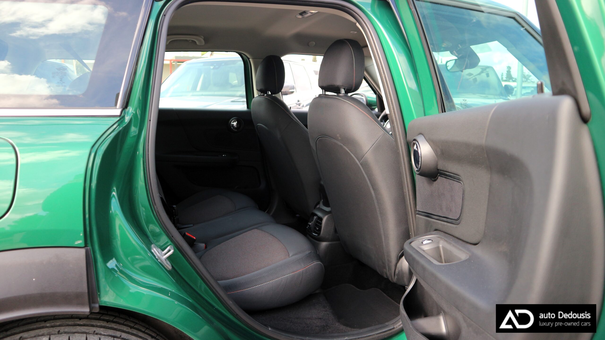 Mini Countryman British Green | Steptronic | Digital Display