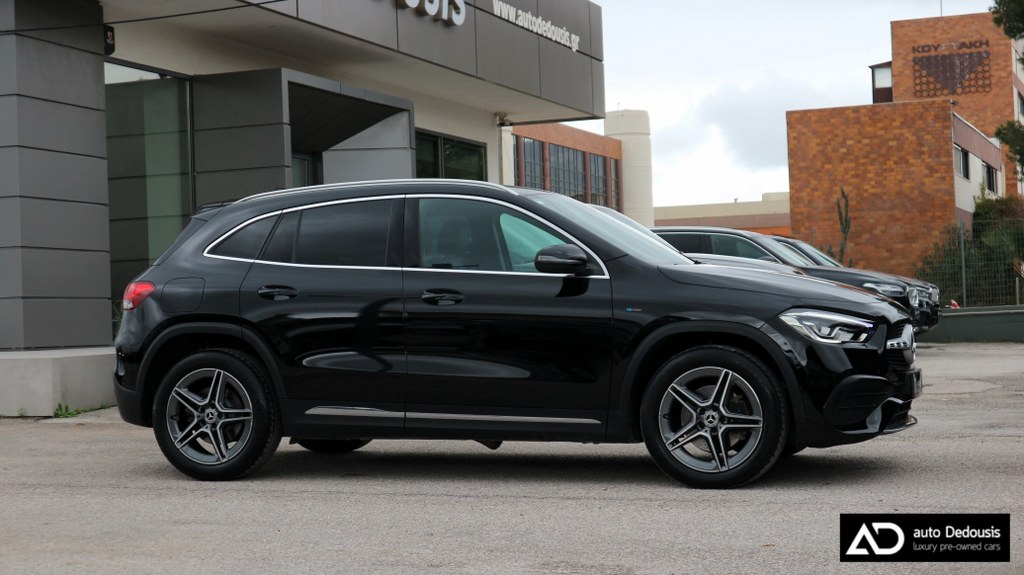 Mercedes GLA 250e Amg Line | Widescreen Display | Navigation
