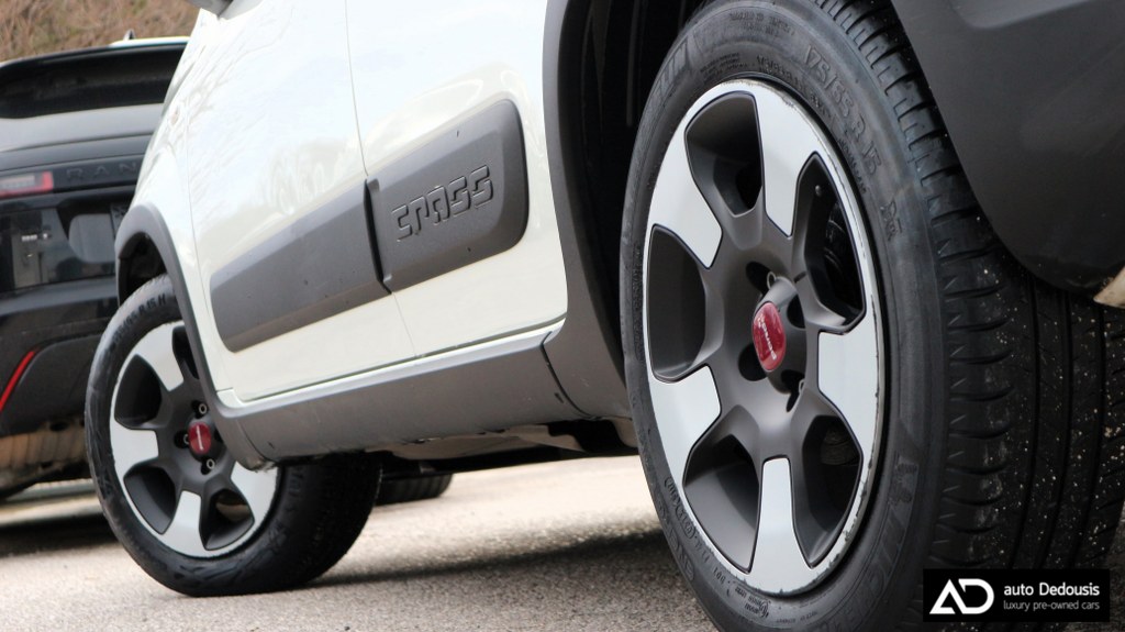 Fiat Panda Hybrid City Cross