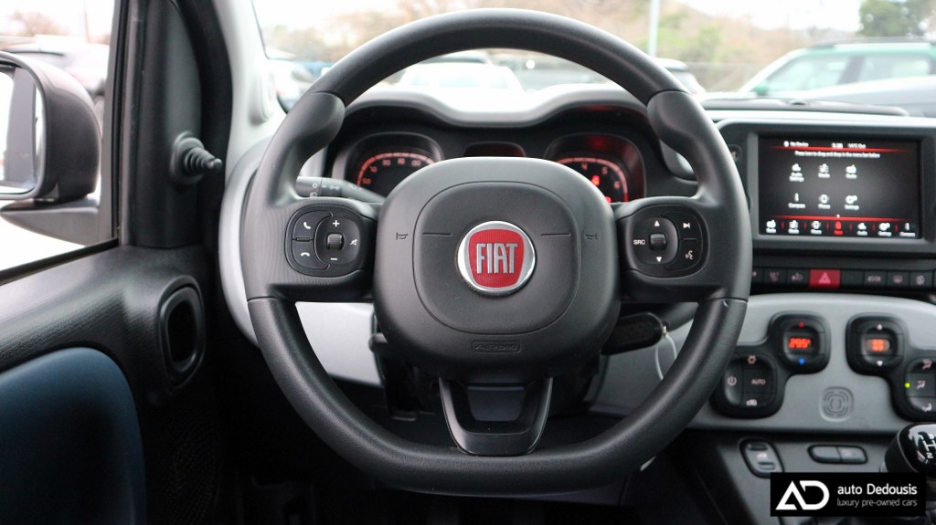 Fiat Panda Hybrid City Cross