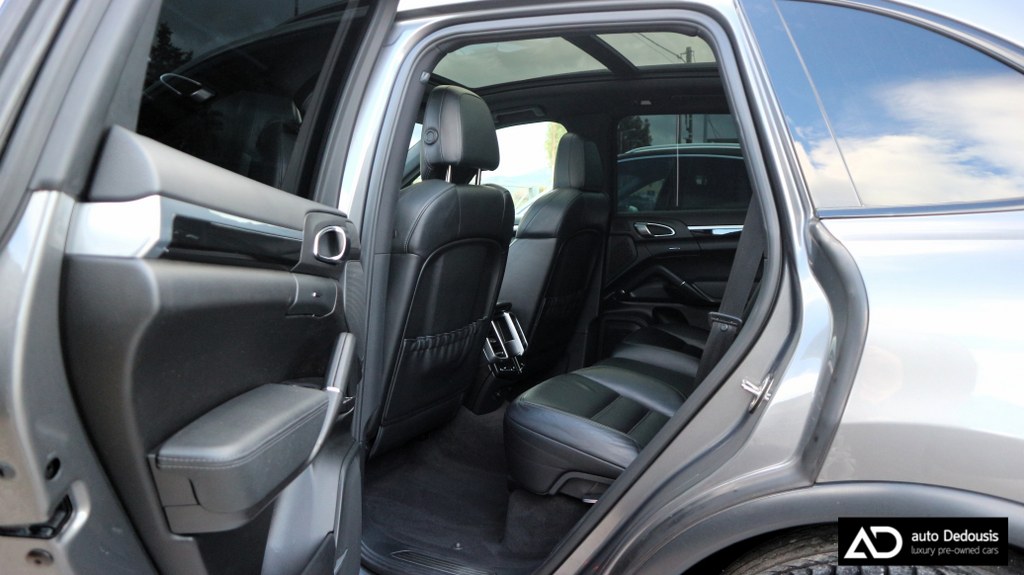 Porsche Cayenne S Hybrid | Panorama | Pasm