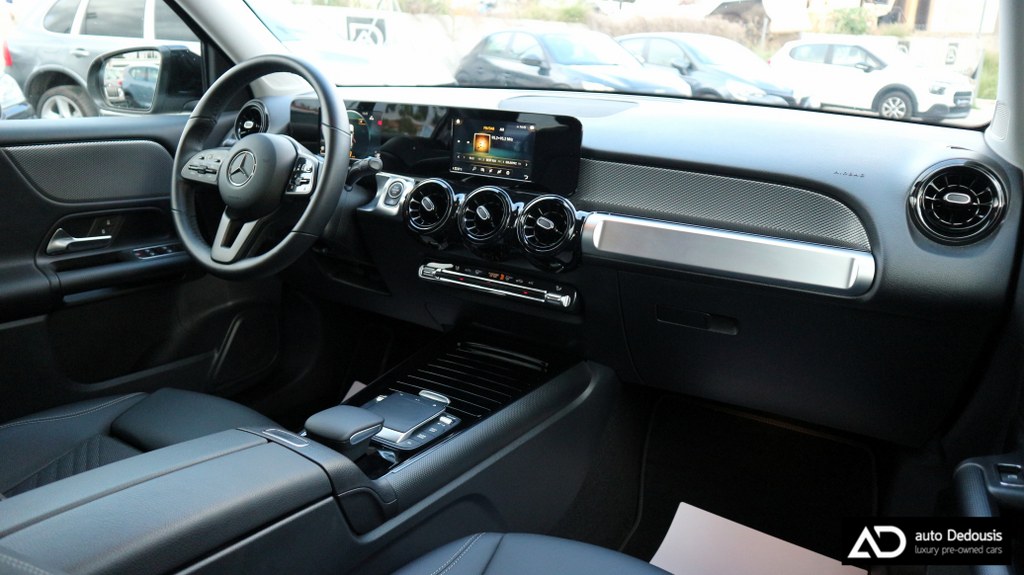 Mercedes GLB180 5.000Χλμ | Style Edition