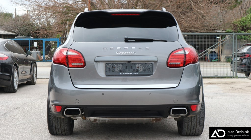 Porsche Cayenne S Hybrid | Panorama | Pasm
