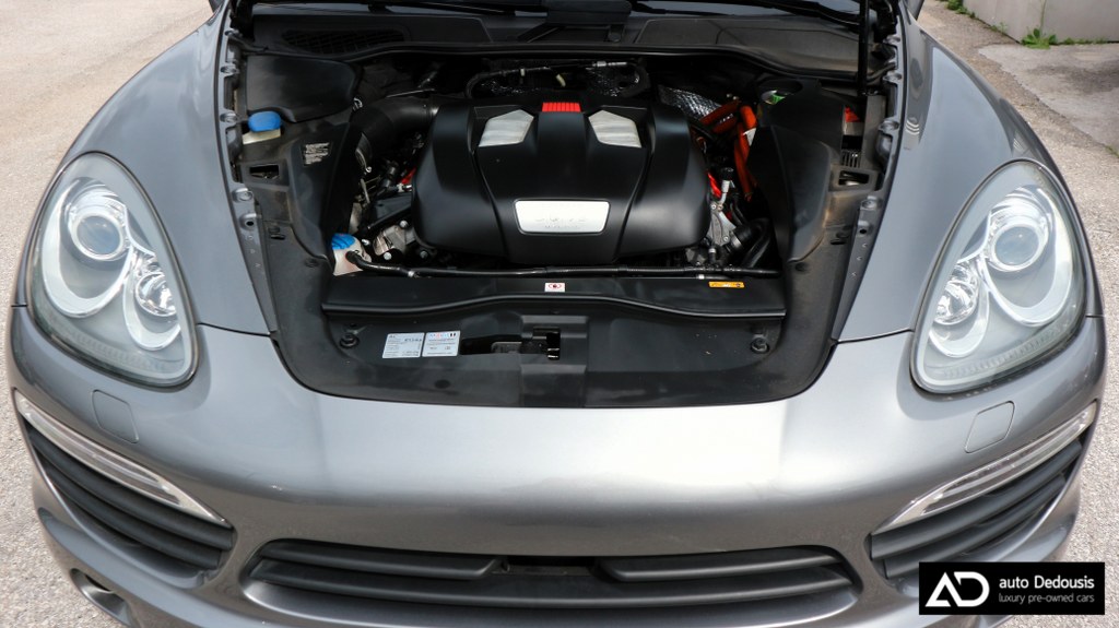 Porsche Cayenne S Hybrid | Panorama | Pasm