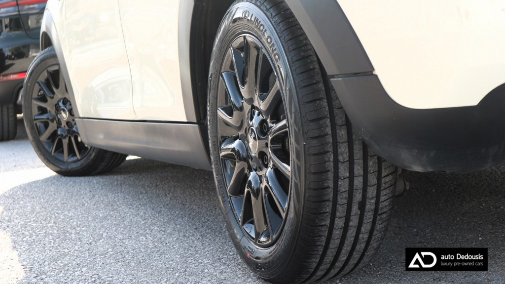 Mini Cooper Steptronic | Pepper | Digital